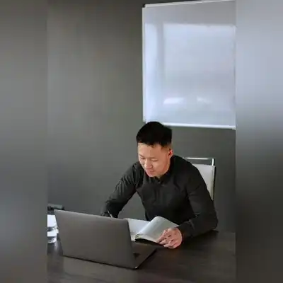 李梓豪